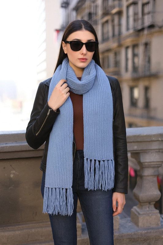 Vesture Self Design Women Muffler