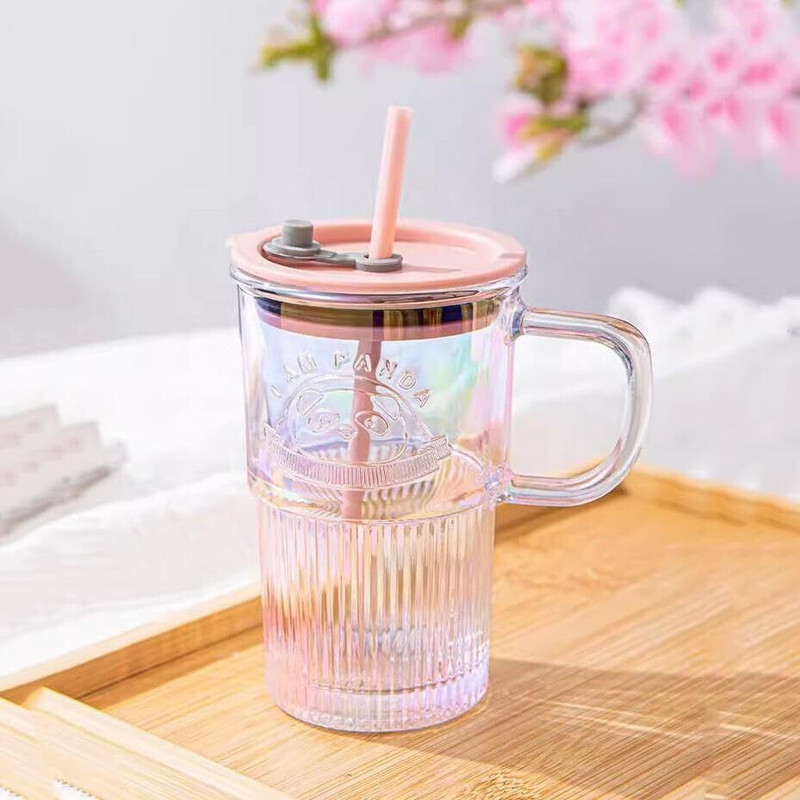 infinitepiinitiatives Glass Tumbler with Lid Handle and Straw Iced Coffee Cup with Gold Badge Pattern Glass Coffee Mug(450 ml)