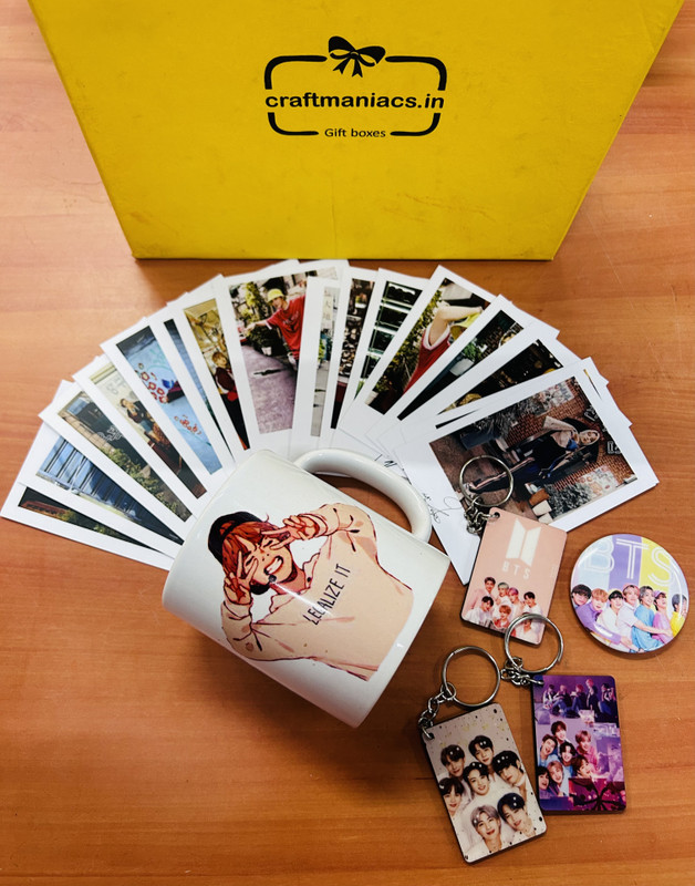 craft maniacs BTS V KIM TAEHYUNG 330 ML MUG WITH 16 LOMO CARDS & 3 WOODEN KEYCHAINS Ceramic Coffee Mug(350 ml)