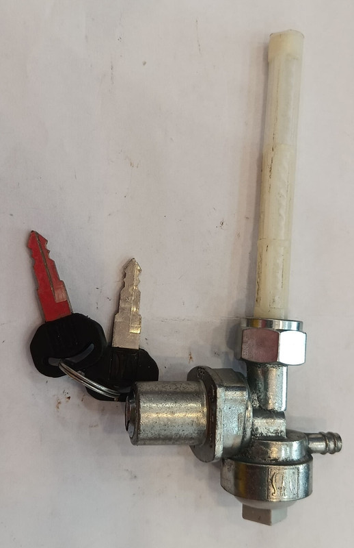 Sai FUEL TAP LOCKABLE WITH KEYS YAMAHA RX100 SFL-501 Oil Filler Cap