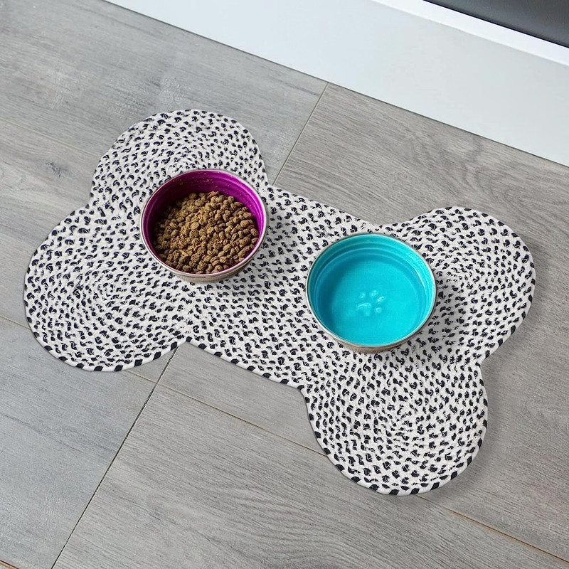 The Home Talk Pet Mat for Dogs & Cats Skin Friendly Food Mats Dog Pet Mat