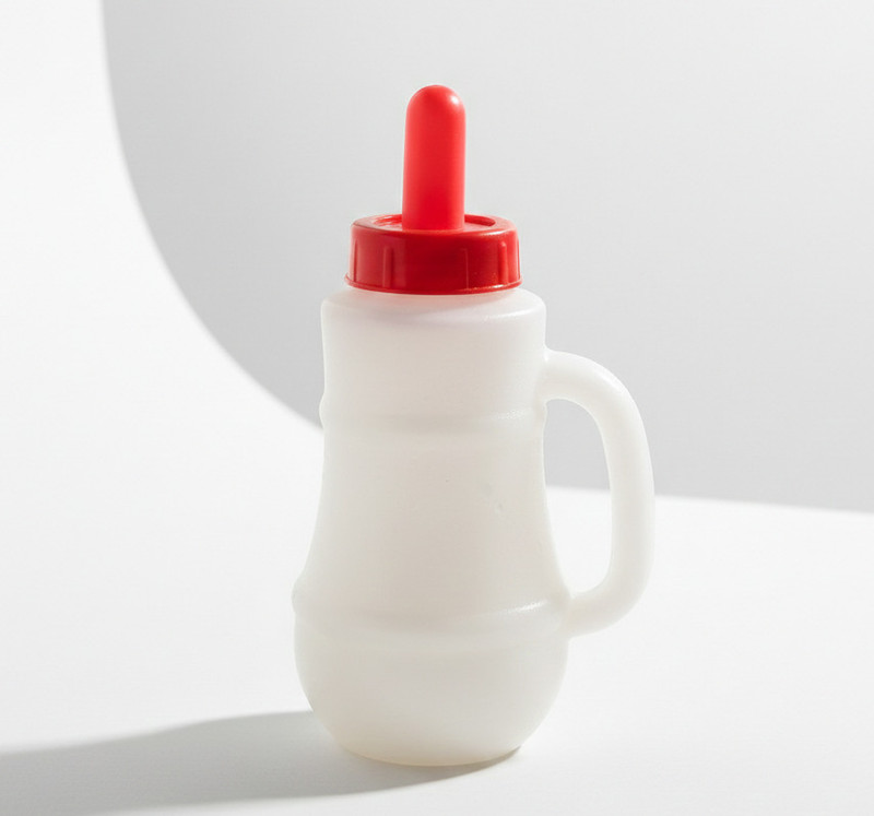 ROPESTORE Calf Milk Feeding Bottlee with Food Grade Quality Nipple FOR COW BABY 2.5L Pet Nursing Kit