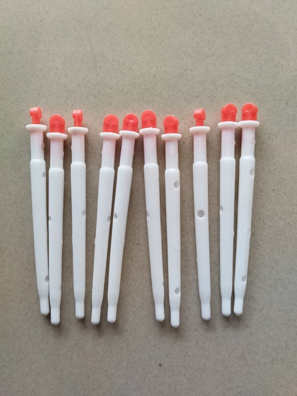 KUNJ Teat Plug Plastic Impoted, 10 Pcs Pack, Teat Sealant for Dairy Animals Pet Nursing Kit