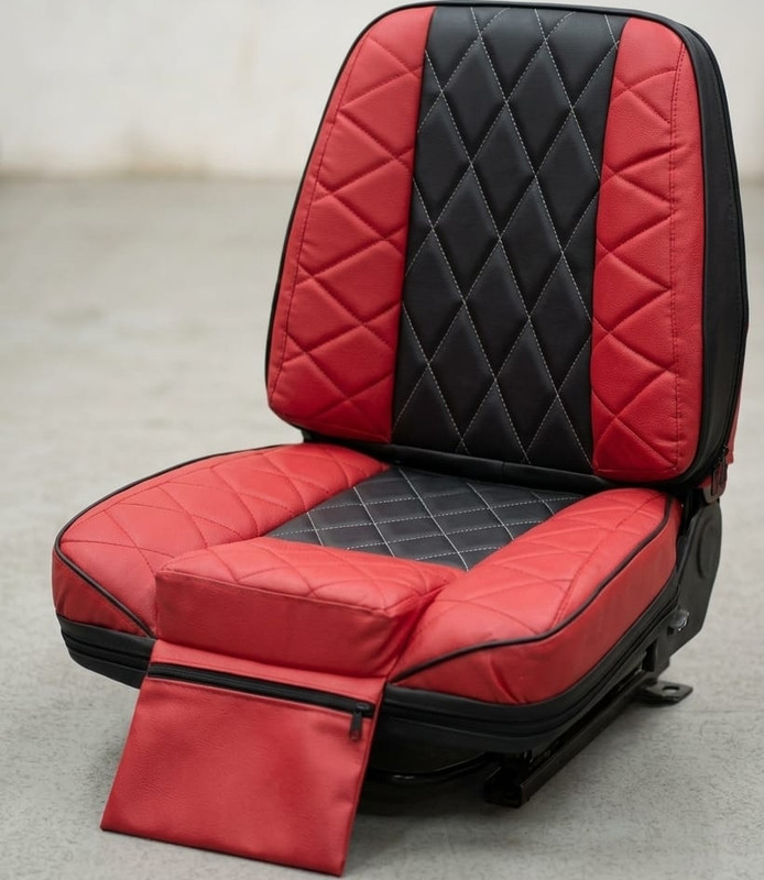Tanish Seat cover mahindra Bucket Pet Seat Cover(Blue, Black, Red, Green Waterproof)
