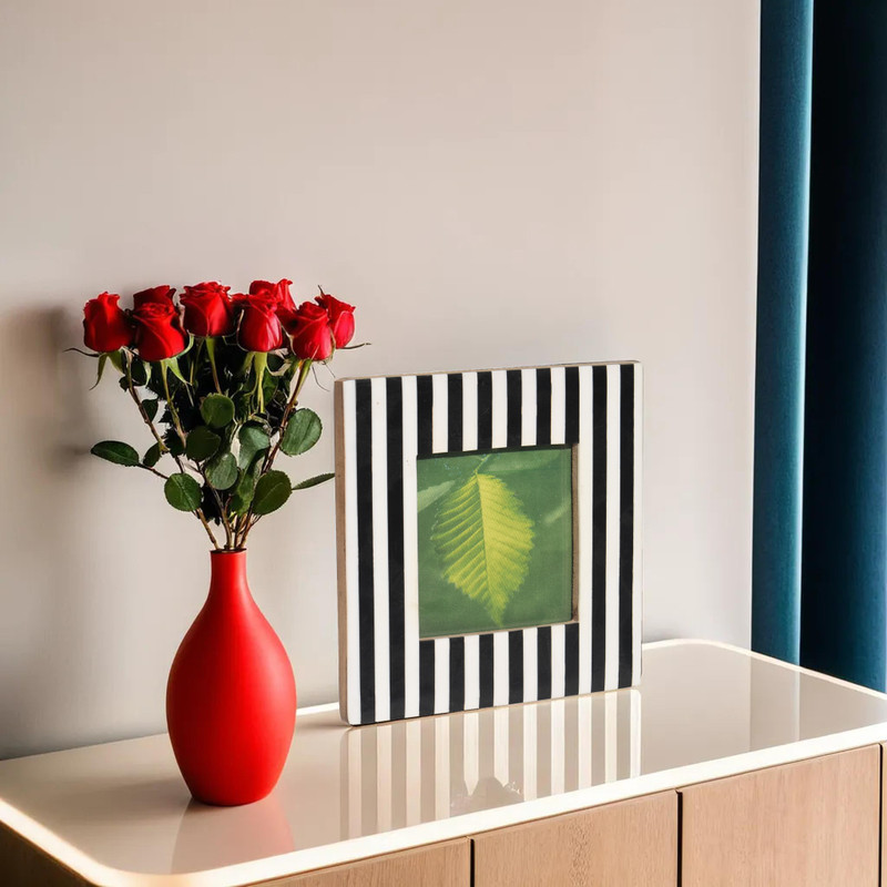 Green Decor Elegant Wooden Black & White strips Resin Table Photo Frame for Home Décor 6.5 inch Table Decor, Wall Decor, Office Decor(Multicolor)