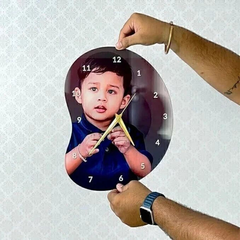 inventoo Acrylic Photo Wall Analog Clocks Lock for Your Sweet Home is Ideal for Gifting 12 inch Wedding Thumb Print, Send Photo on 8989650192 and call for any details)(Multicolore)