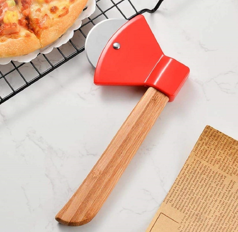 FuerDanni BAMBOO AXE CUTTER BREAD , PIZZA, CAKES Rolling Pizza Cutter(Stainless Steel)