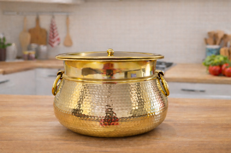 ANYRA'S TROVE ANYRA'S TROVE Brass Lagan(6.5L)Tin Coated Pital Handi with Lid|Birayani Degchi Handi 6.5 L with Lid(Brass, Non-stick, Induction Bottom)