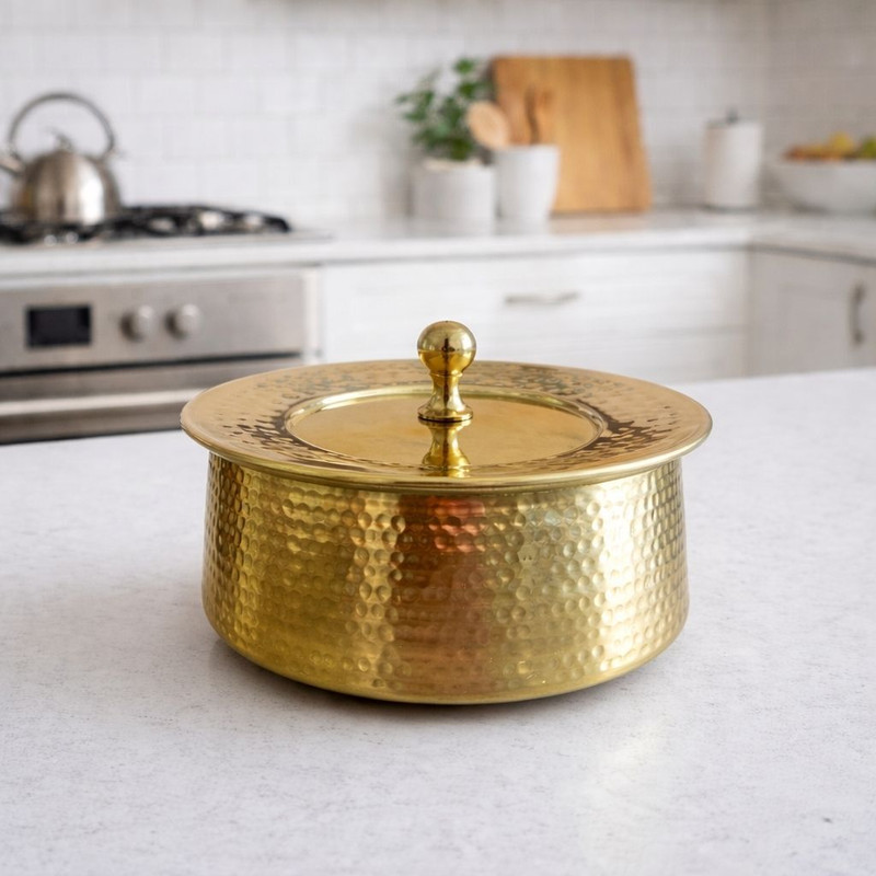 ANYRA'S TROVE ANYRA'S TROVE Pure Brass Handi with Lid(Kalai Coating)Pital Cooking Pot|Milk Pot Handi 1.25 L with Lid(Brass, Non-stick, Induction Bottom)