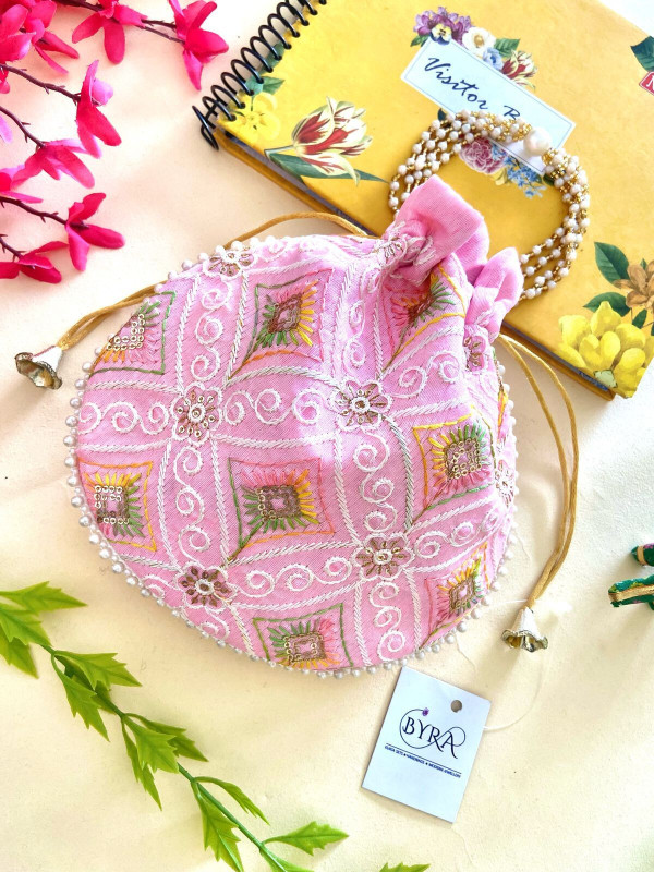 byra Thread Embroidered Round Potli Potli