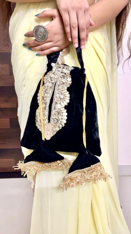 houseofyahvi Gota_potli Potli