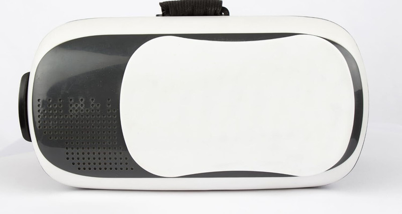 Manni VR Headset with 3D Gaming Mode, Wide FOV and Comfortable Strap System 2.4 GHz AM3 2 Core Processor Designed for Mobile(Black)