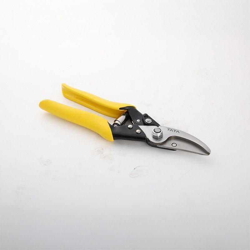 TATA AGRICO GTS006 Garden Sharp scissor with grip - handle | Plant Branch cutter( Yellow Colour) Bypass Pruner(Corded)