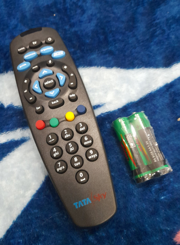 xmrm-8657-tata-sky-dth-original-tatasky-remote-controller-original-imagkm9svfvjwbyg.jpeg