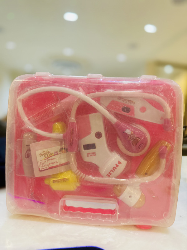 Abhiraj toys Doctor Set Suitcase | Doctor Kit Toyset for Kids Above 3 Years (Pink)