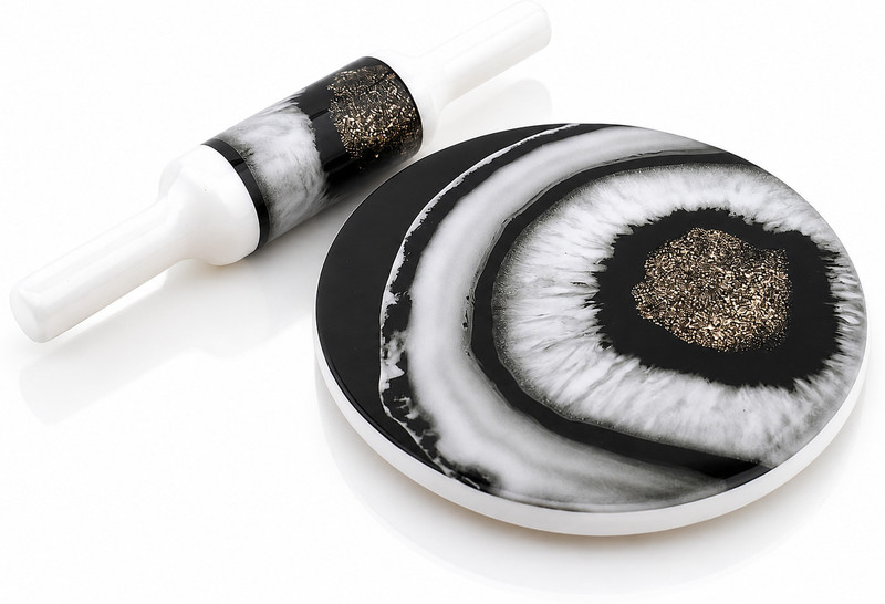 ELIFHANDICRAFTS Black & White Marble Chakla Belan Enamel Print Marble Chakla with Belan Rolling Pin & Board(Black, Gold, White, Pack of 1)