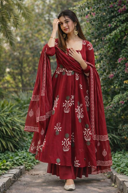 AnAdhTex Printed Kurta, Palazzo & Dupatta Set