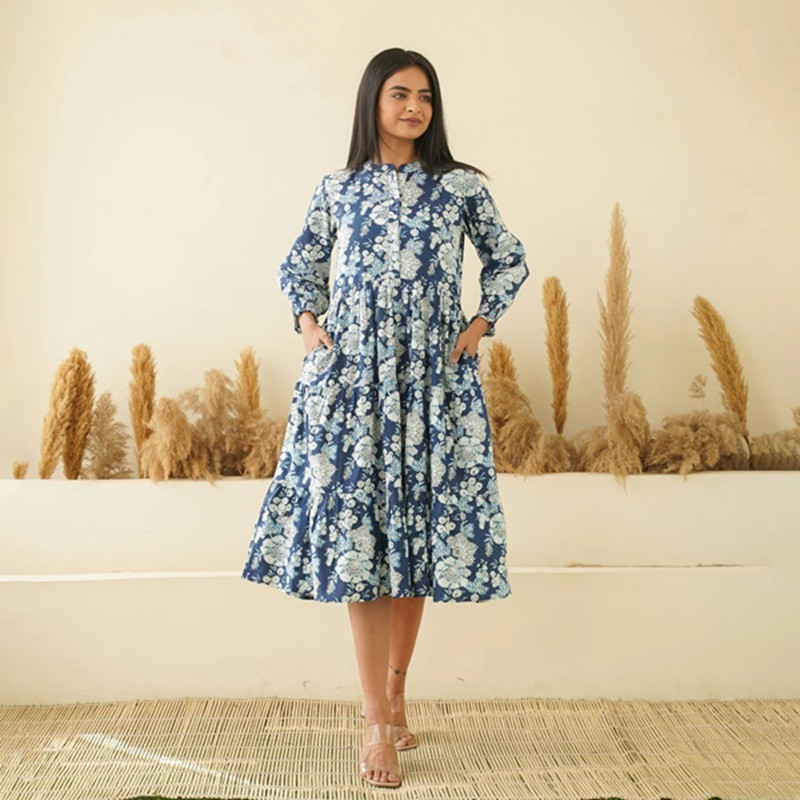 THE THRONE TEXTILE Printed Kurta, Salwar & Dupatta Set