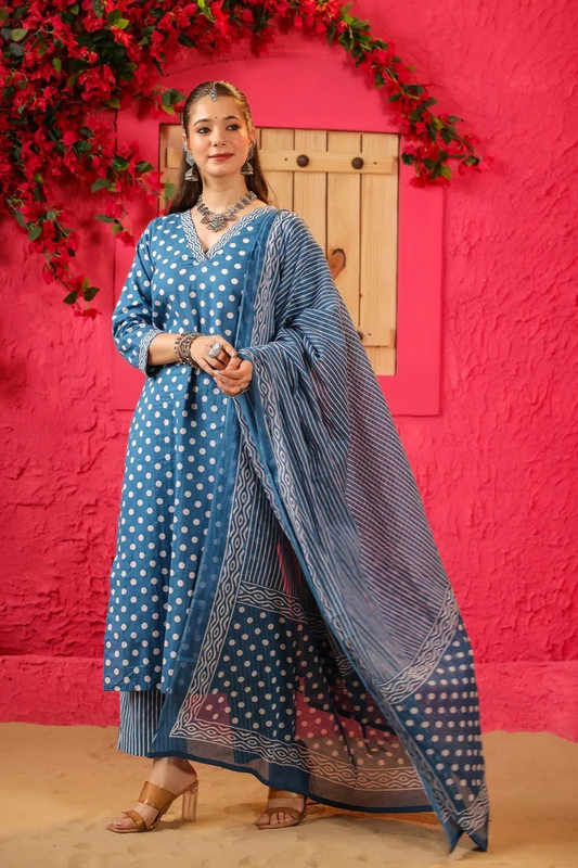 Sangouri Printed Kurta, Trouser/Pant & Dupatta Set
