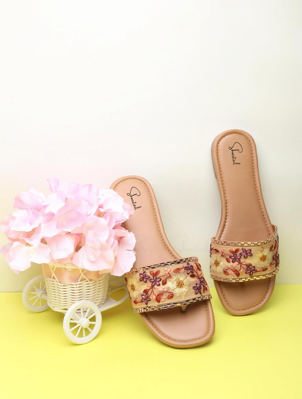 Shoestail Women Flats Beige