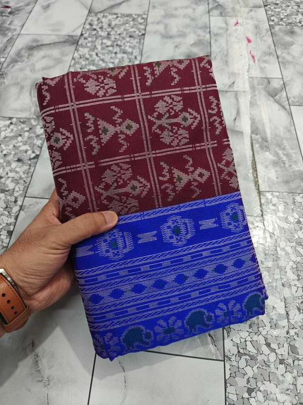 Sijileen Woven Sambalpuri Silk Blend Saree(Maroon)