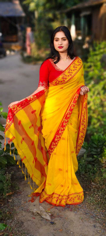 Ganesh fashion textile Woven, Striped Handloom Cotton Silk Saree(Yellow, Red)
