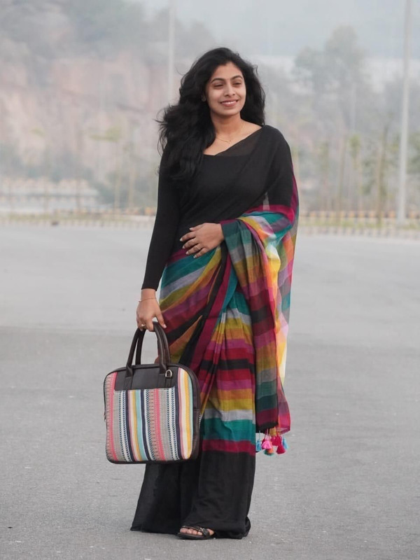 SRINJAN FASHION Printed Handloom Handloom Cotton Linen Saree(Multicolor)