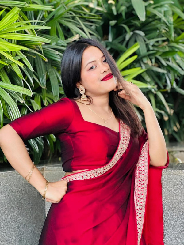 Sonika Fashions Solid/Plain Bollywood Art Silk Saree(Maroon)