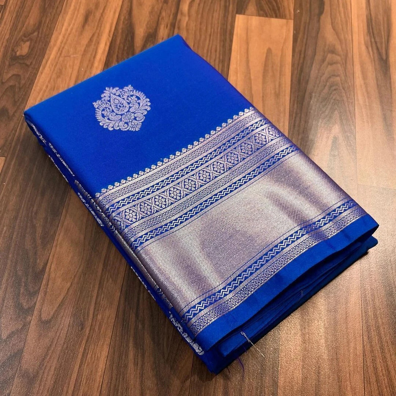AVANTIKA FASHION Woven Kanjivaram Pure Silk, Art Silk Saree(Blue)