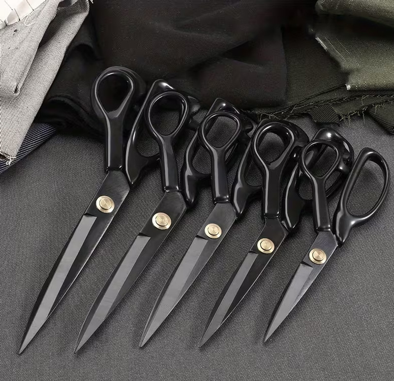 Queed TAIL-9 Scissors(Set of 1, Black)