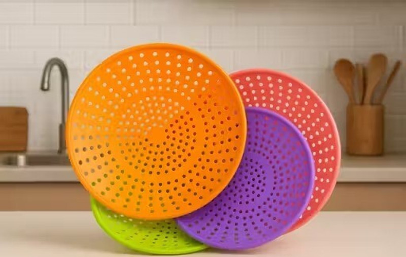 VK PRODUCT Plastic Roti Plate Jali Set, Multi Color Tray Serving Set(Pack of 4)