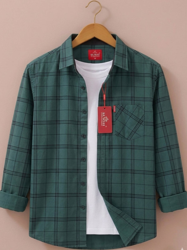 Surhi Men Checkered Casual Green Shirt