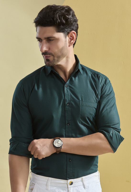 STONEBERG Men Solid Formal Green Shirt