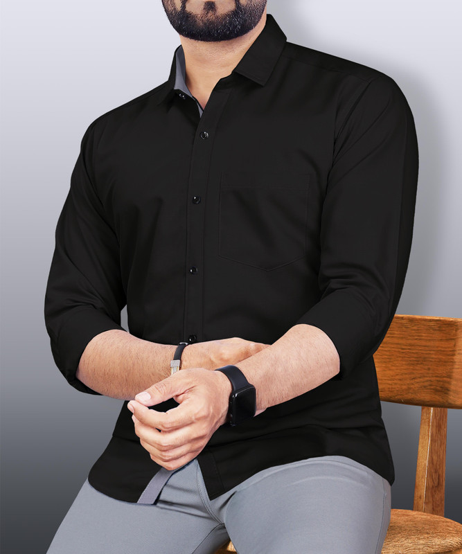 VeBNoR Men Solid Casual Black Shirt