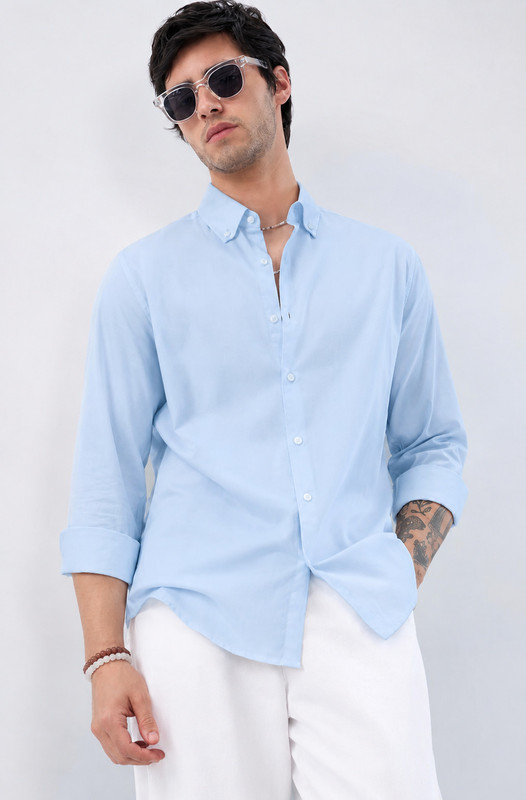 VAIDDO Men Solid Casual Light Blue Shirt