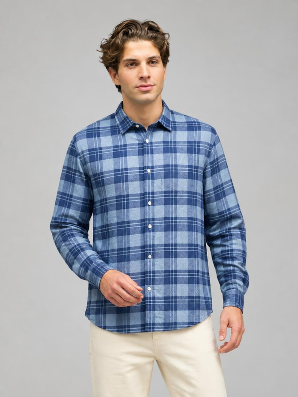 PETER ENGLAND Men Checkered Casual Blue Shirt