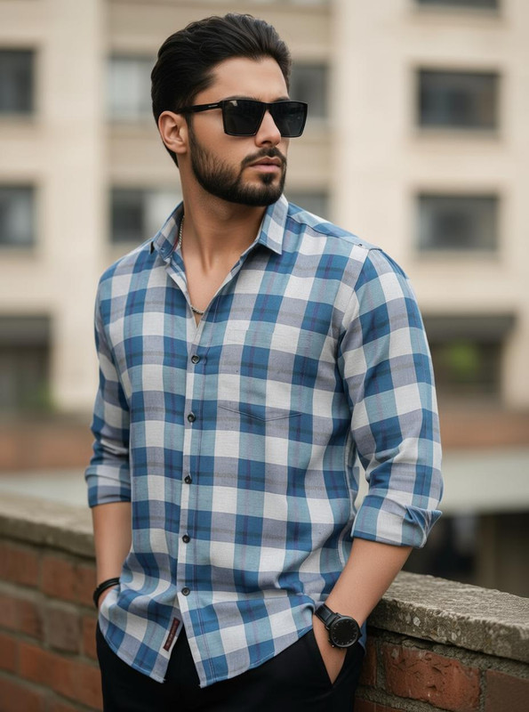 SEEWAYS Men Checkered Casual Blue Shirt