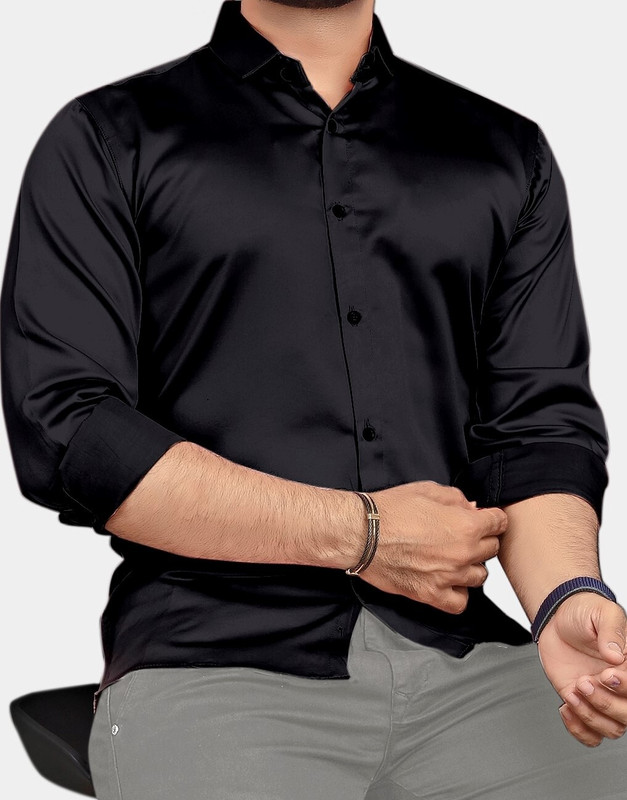 VezVoR Men Solid Party Black Shirt