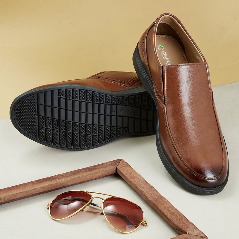 DUKE Slip On For Men(Tan , 10)