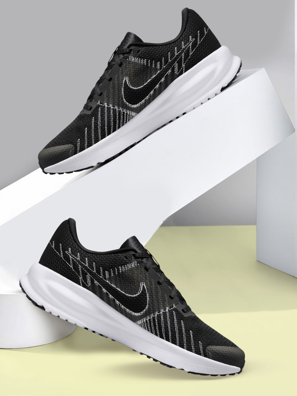 NIKE RUN DEFY Running Shoes For Men(Black , 11)