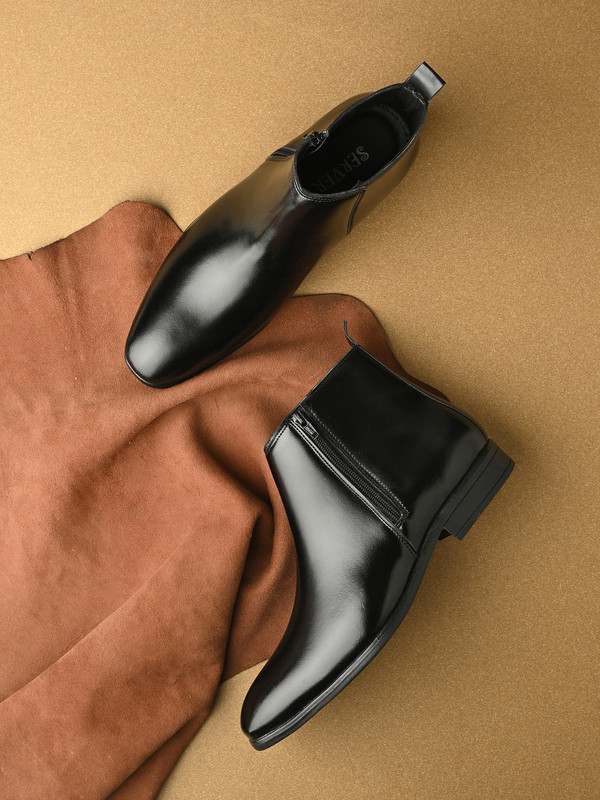 Roadster Comfortable Outdoor Lightweight Boots For Men(Black , 10)