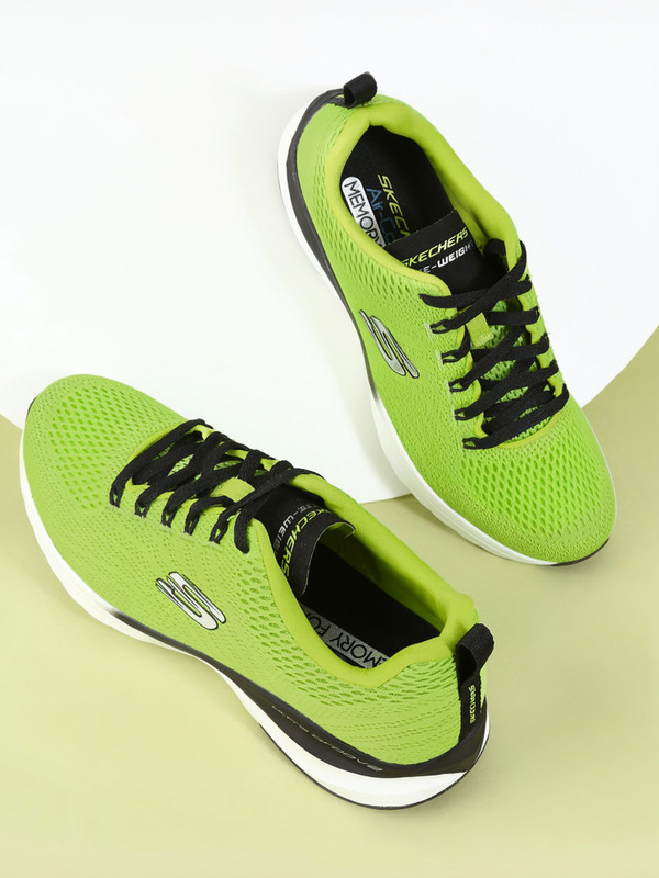 Skechers Ultra Groove - Templar Running Shoes For Men(Green , 7)