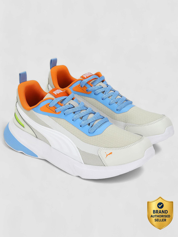 PUMA Rungryp Sneakers For Men(Grey , 10)