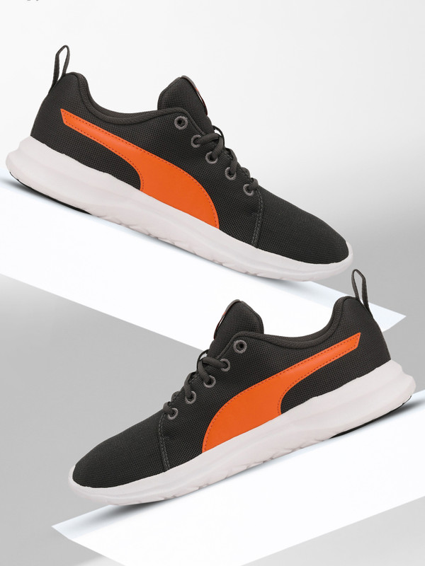 PUMA Puma Dryflex IDP Running Shoes For Men(Black, Orange , 6)