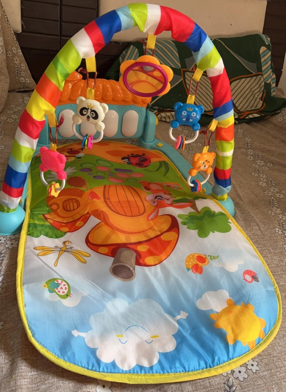 Nafhotoz Non-Toxic Baby Kick & Play Mat with Detachable Piano and Plush Toys(Multicolor)