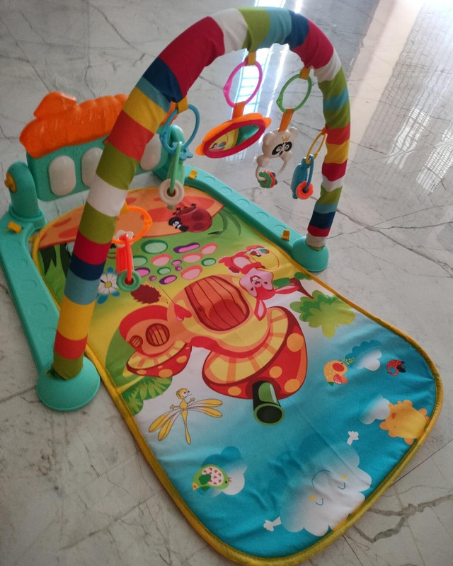 BHVMEY Complete Baby Gym Set with Piano, Hanging Animals & Cushioned Mat(Multicolor)