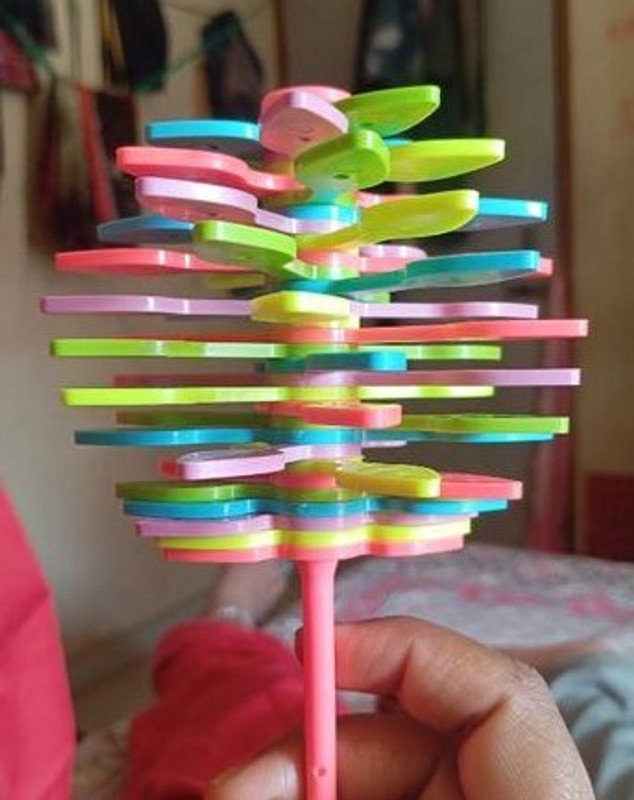 BHVMEY Flower Candy Toy with Bright Petals Rattle(Multicolor)