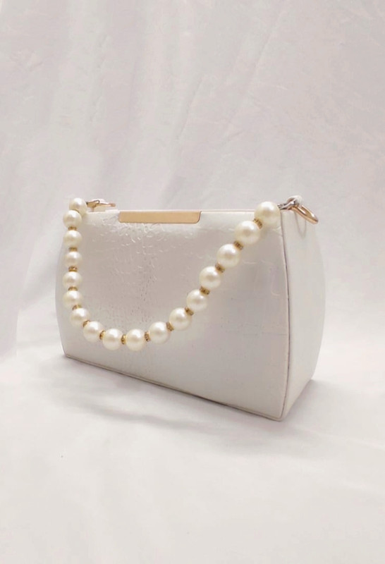 nicoberry Party White  Clutch