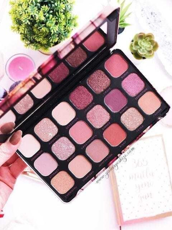 RVLIPS Nude Vision Palette 24 ml(Multicolor)