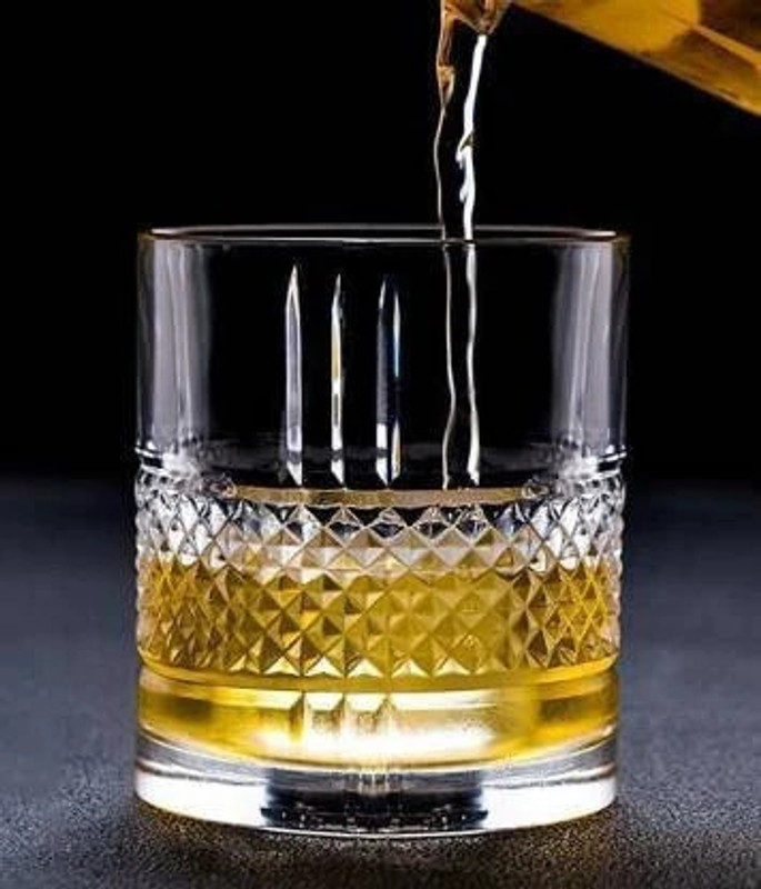 Bold and Wide (Pack of 6) Crystal Drinking Glasses Classic Whiskey Tumblers Set of 6 Imported Bourbon Scotch Brandy Juice Tumbler for Drinks Liquor Glasses Premium Whisky Glass – Set of 6, 310 ml Glass Set Whisky Glass(310 ml, Glass, Clear)